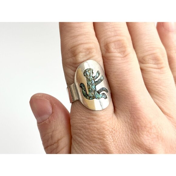 RARE Taxco Mexico Made Monkey Abalone 925 Sterling Silver Vintage Ring - sz 8 - Picture 13 of 14
